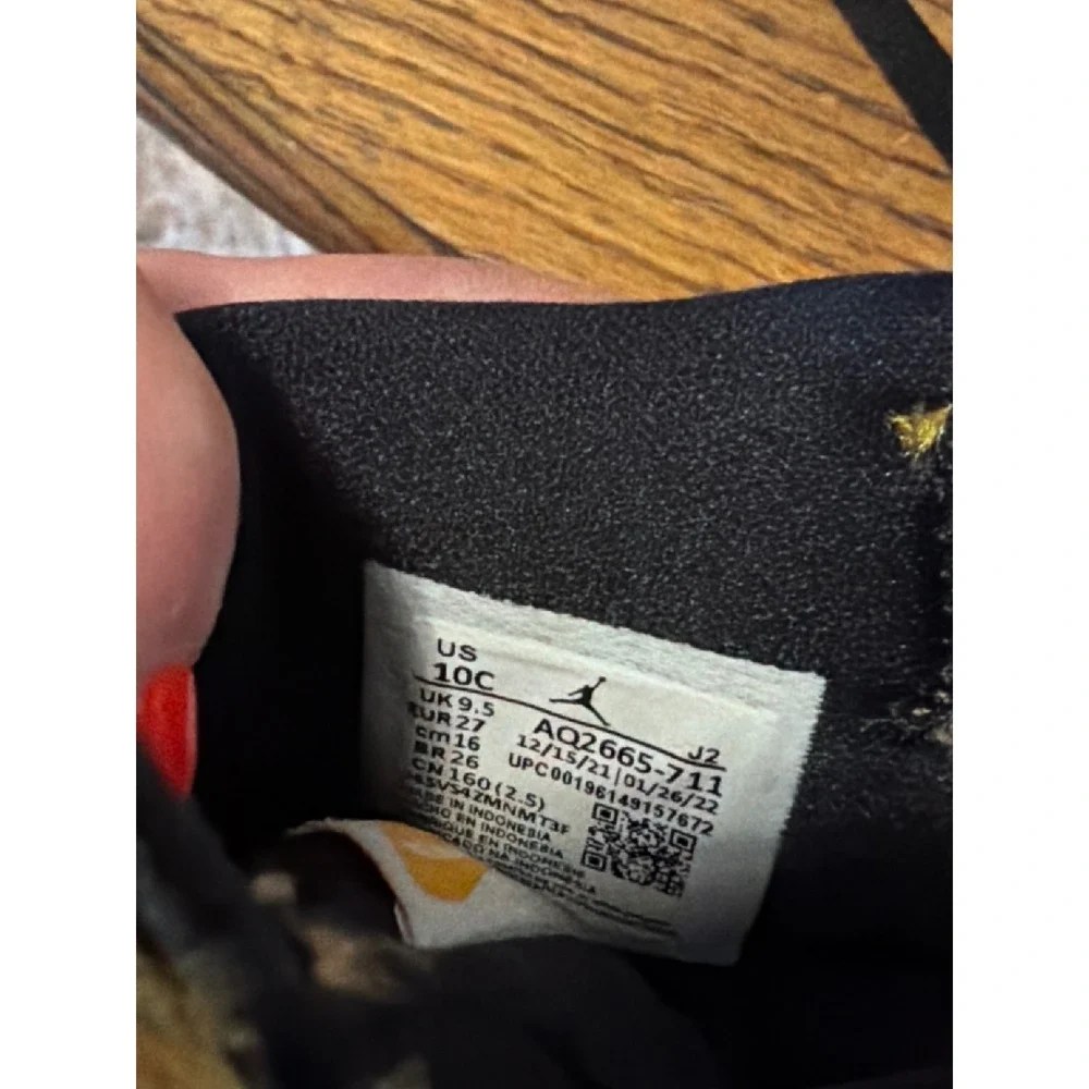 Nike Air Jordan 1 Mid Taxi Toddler Shoes Yellow Black White AQ2665-711 Size 10C